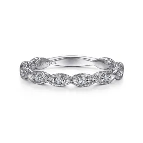 14K White Gold Vintage Inspired Prong Set Straight Diamond Ring